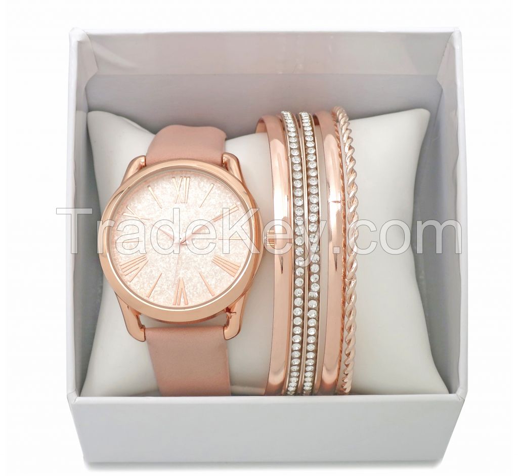 2018 New Elegant and Gorgeous Ladies Leather Band Watch Bracelet With 5 Bangle Gift Set Rose Gold For Women