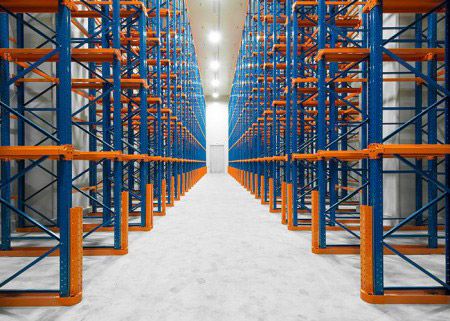 Drive in racking system for warehouse