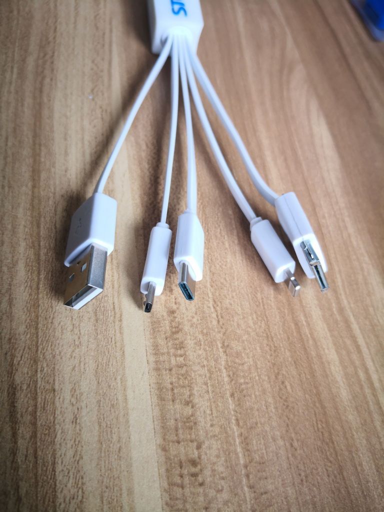 Simple White Multi Fast Charging Cables