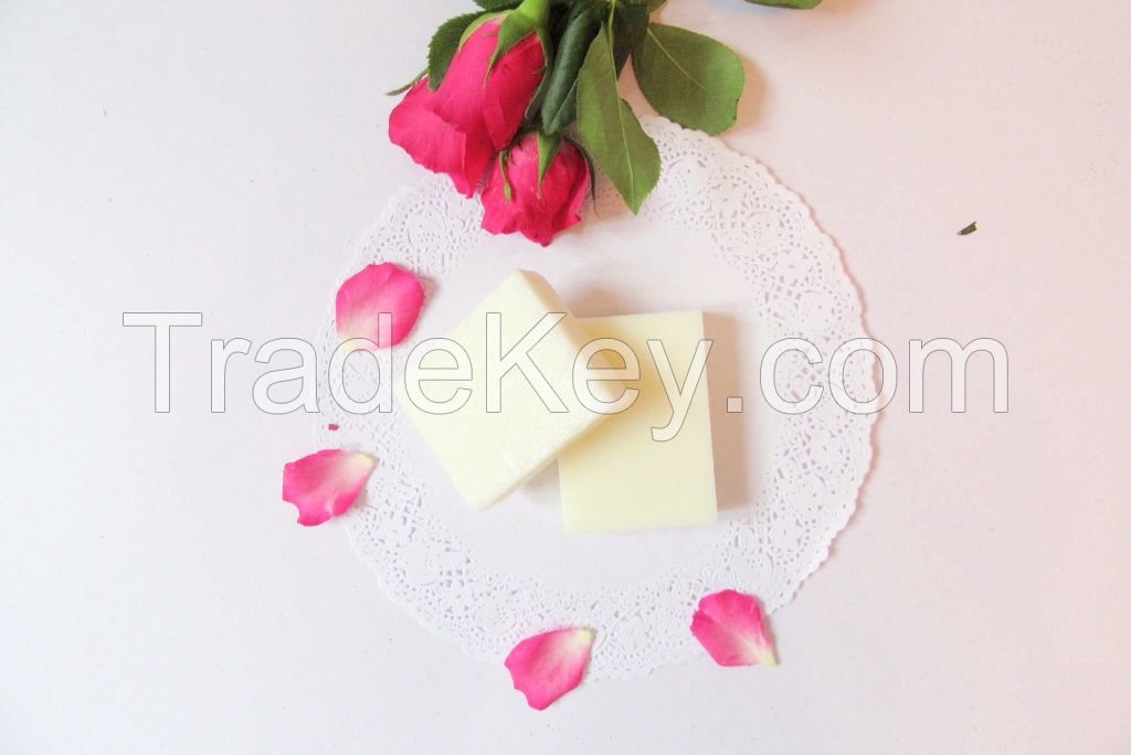 White Rose Soap: Aroma Whitening and Softening bar