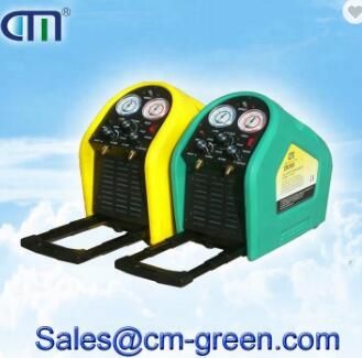 Portable refrigerant recovery machine