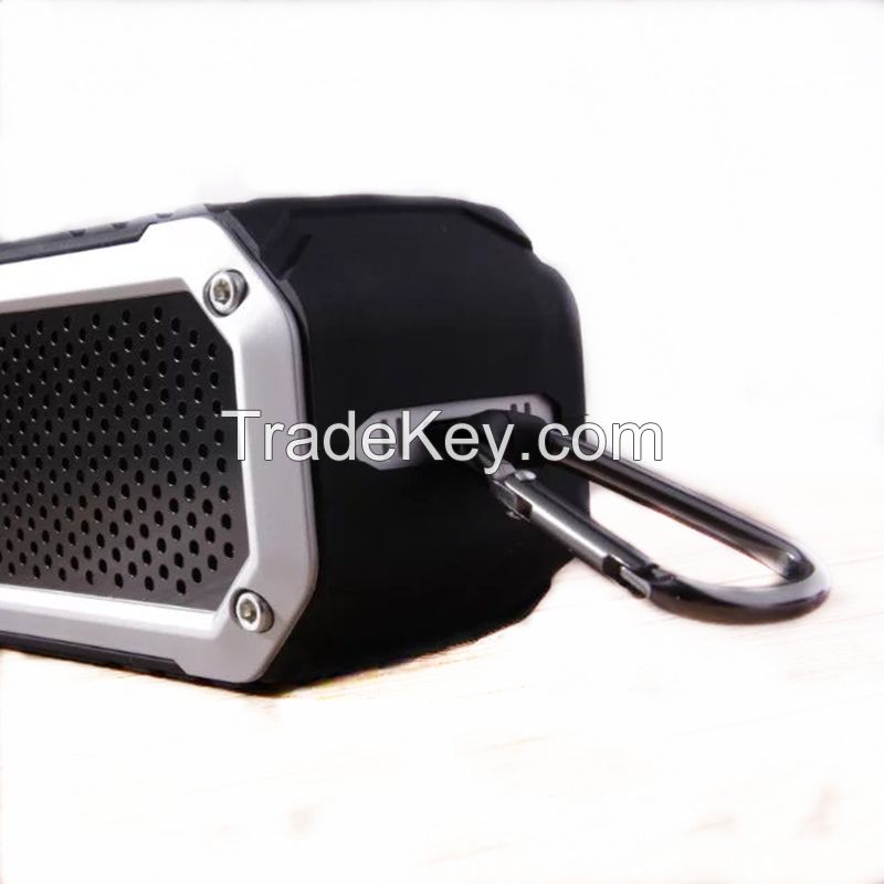 portable bluetooth speaker waterproof can use for outdoor sports