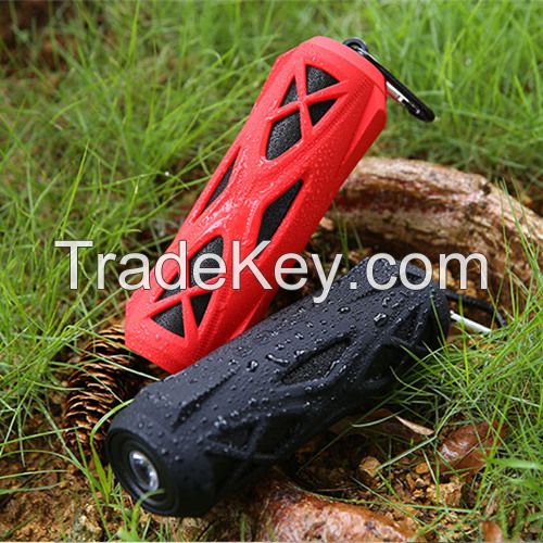 portable bluetooth speaker waterproof can use for outdoor sports