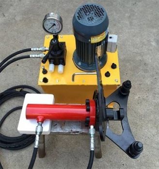 Portable rebar bending machine