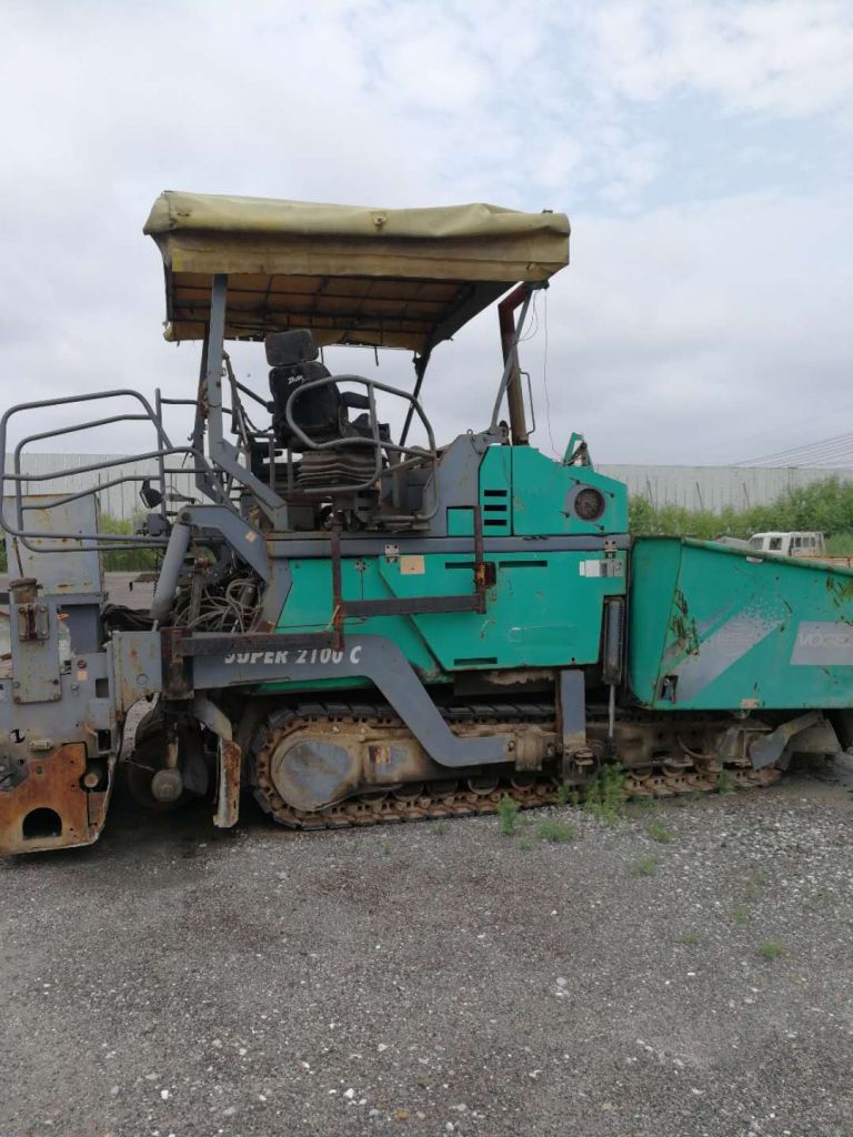 USED VOGELE ASPHALT PAVER