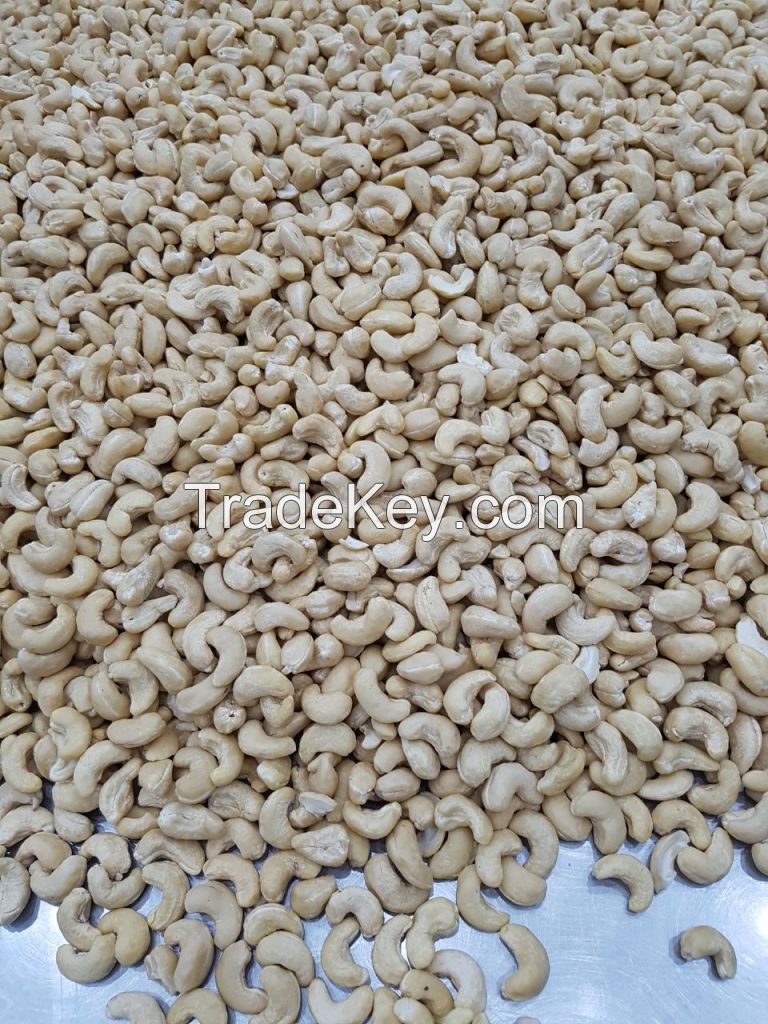 Cashew Nuts / Wholesale Price Cashews kernel factory