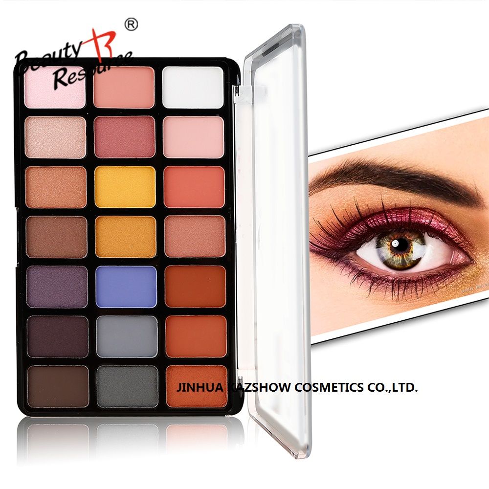 Eyeshadow primer eyeshadow palette and good looks eyeshadow brush set