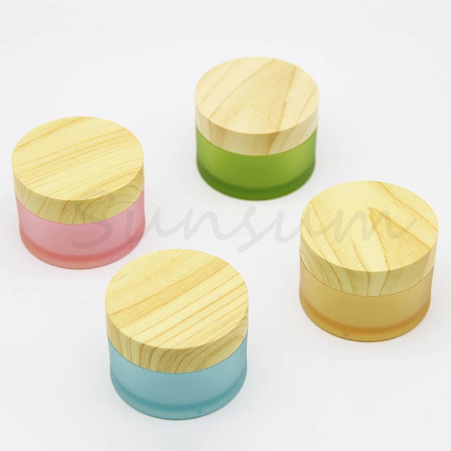 PET plastic frosted cream jar with wooden lid