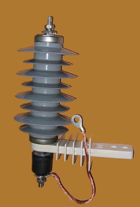 Porcelain housing surge arrester