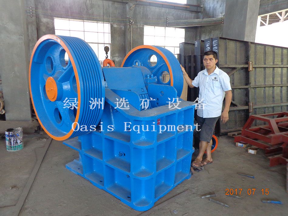 Stone Crushing Equipment Jaw crusher machine With Mineral/High frequency Jaw crusher for hot sale