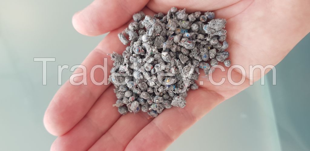 mixed plastic agglomerate - 90% Polymers content
