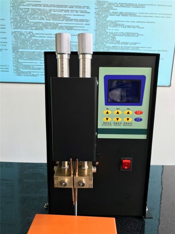 Microcomputer high-frequency inverter spot welding machine