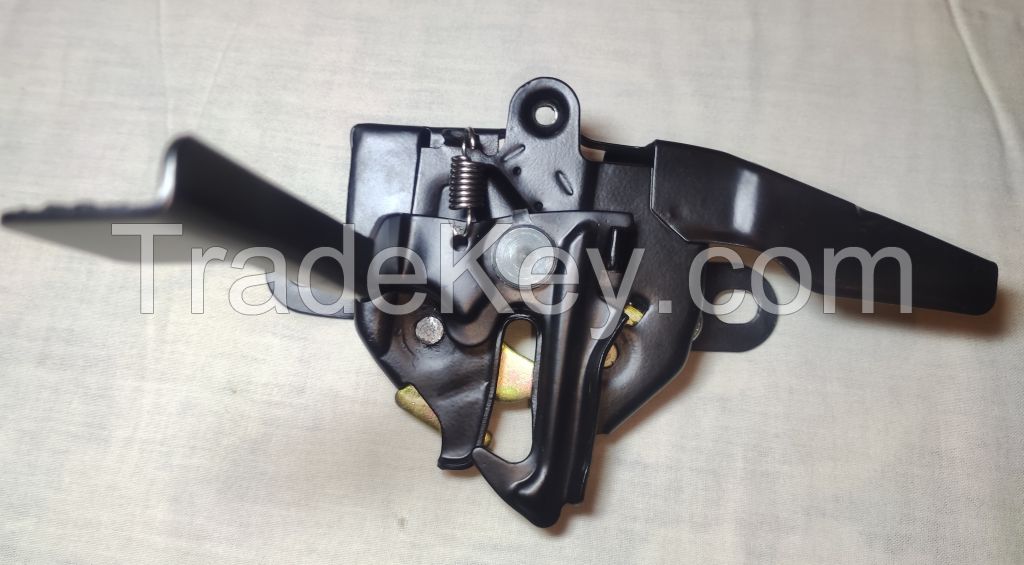 Hood latch/ Bonnet lock for Toyota Corolla