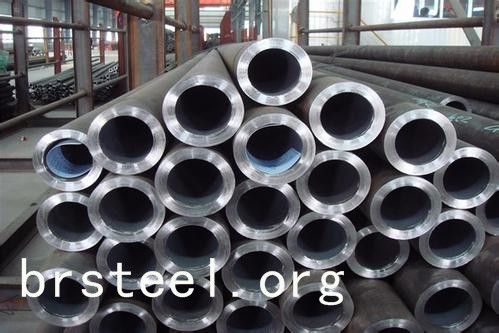 Boiler Tube Carbon Steel Pipes High Low Pressure Boiler Pipes