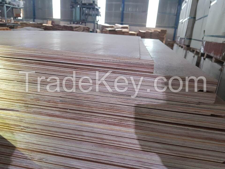 28mm/21ply Hight Quality Container flooring plywood/apitong Plywood from Viet Nam