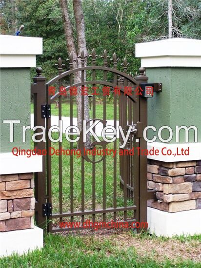 China Ornamental Hot-dip Galvanized Gates