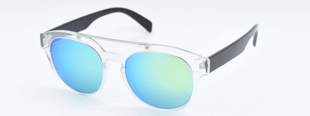 fashion and sport sunglasses/ski goggles/all kinds accessories are ready to support