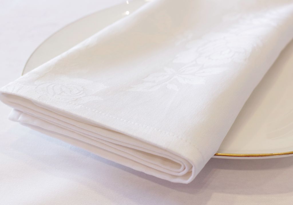 100% Cotton Rose Pattern Table Cloth