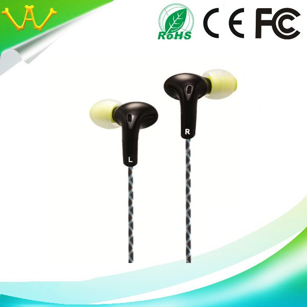 Promotion mobile phone earphone portable soft wired earphone with microphone