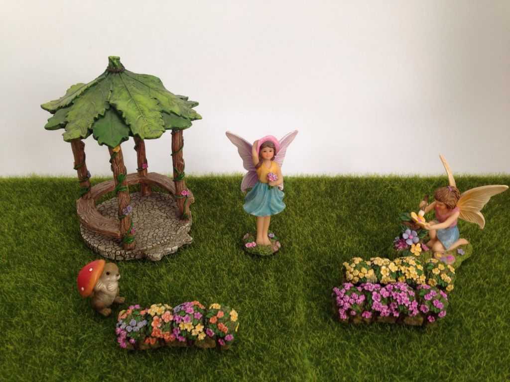 2018 New Design Fairy Garden Kits Fairy painter with flower bush