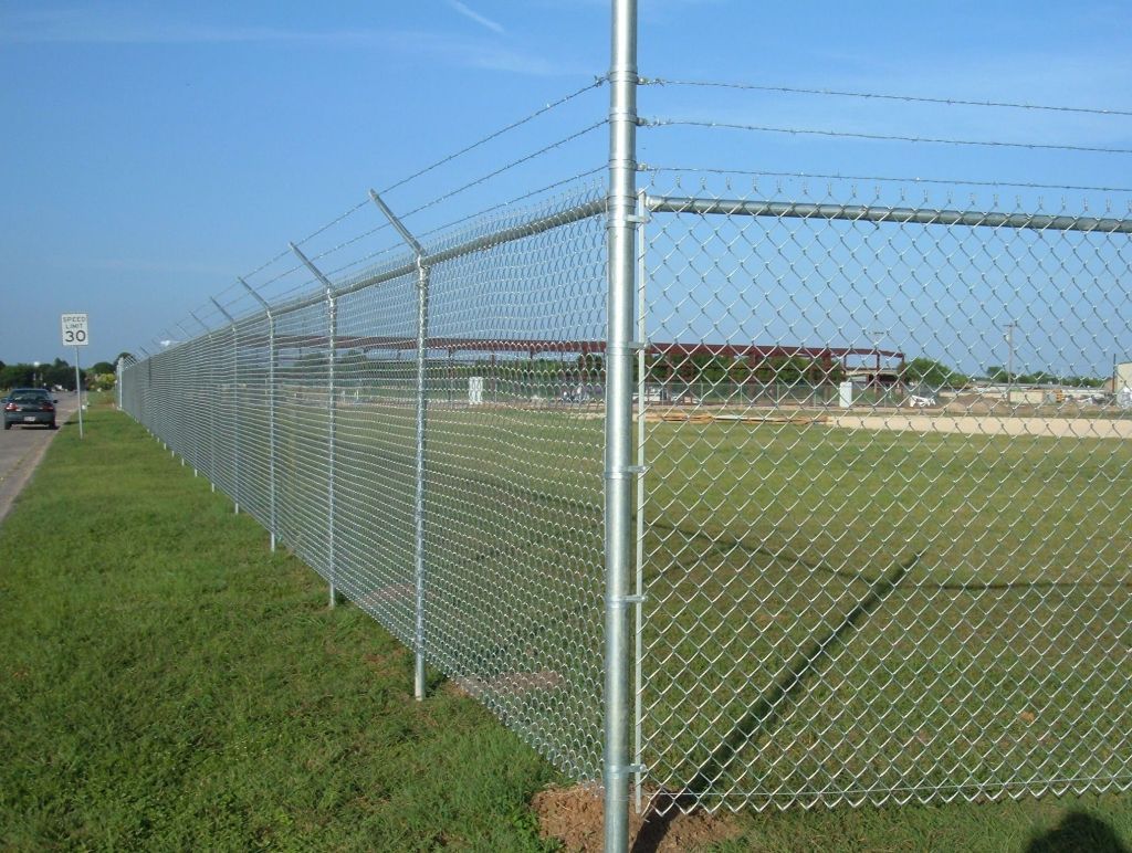 Chain link fence wire fencing security fence