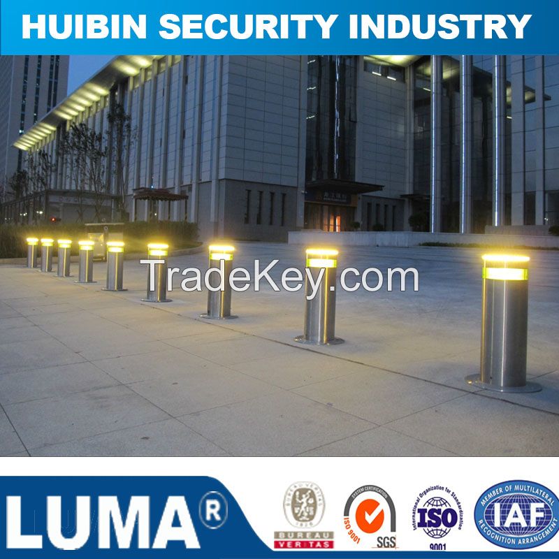 Outdoor Isolation Barrier, Removeable Stainless Bollard with LED Light