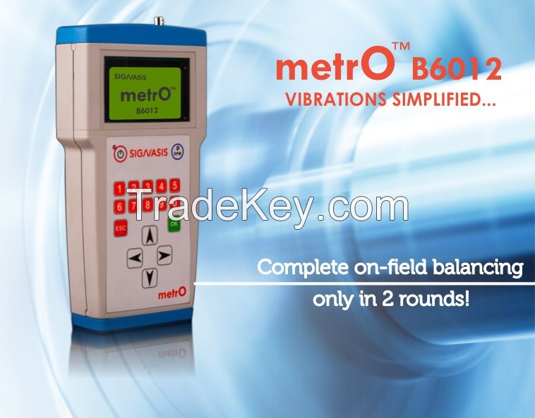 Vibration analyzer and field balancer