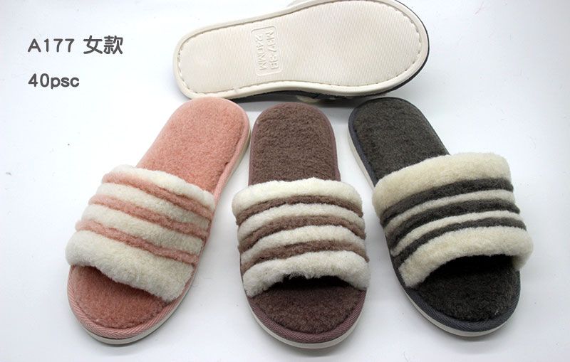 women slippers 