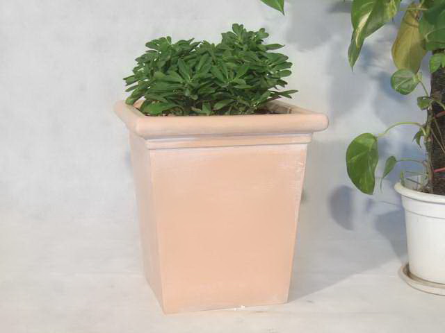 Square planter