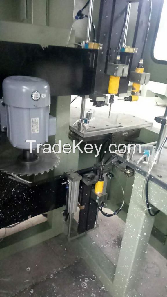 6 knife CNC Upvc profile corner cleaning machine for windows and doors