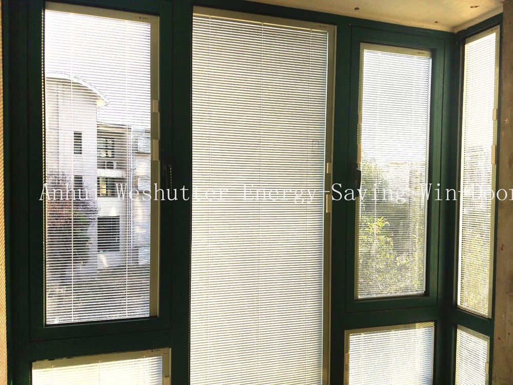 Shutters, window shade, window shutters, double glazed unit with an integrated screenline blind