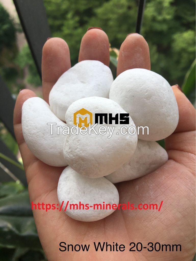 White pebble stone