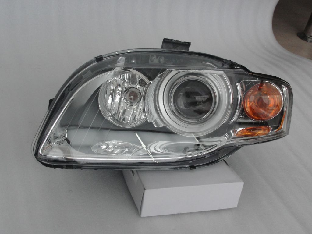 Audi headlight A4 05-07 xenon