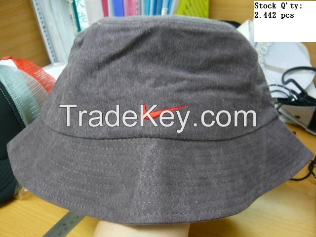 bucket hat/winter cap