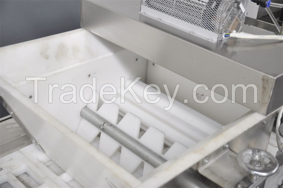 2018 china Automatic Continuous Crispy Dental Care New Stainless Steel Cereal Bar Forming Machine