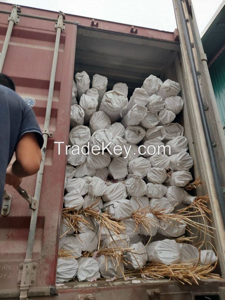 100% Super cheap natural raw rattan from Vietnam