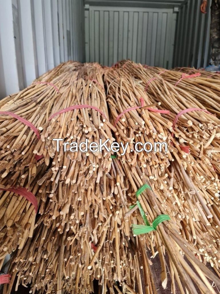 Natural raw rattan comes from Vietnam