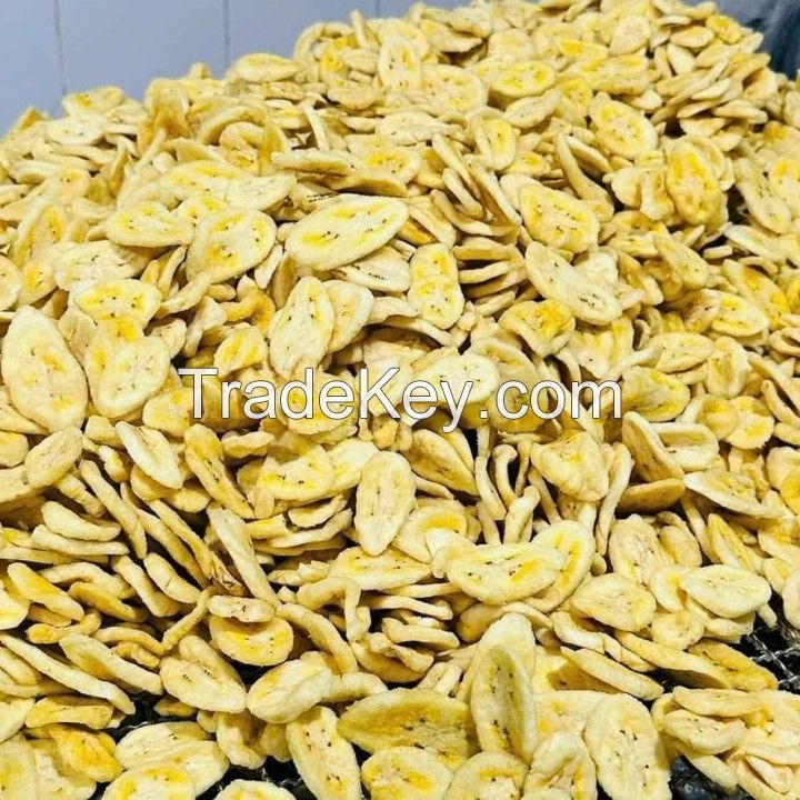 Dried banana chips cheap price high quality in bulk quantity from green lotus farm in Vietnam