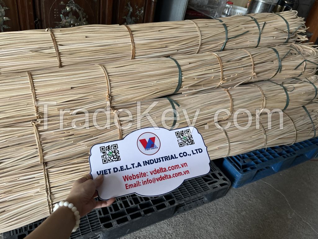 RAW RATTAN MATERIAL / RATTAN CORE from RATTAN NATURAL / BEST PRODUCT for ENVIRONMENT / VIETNAM
