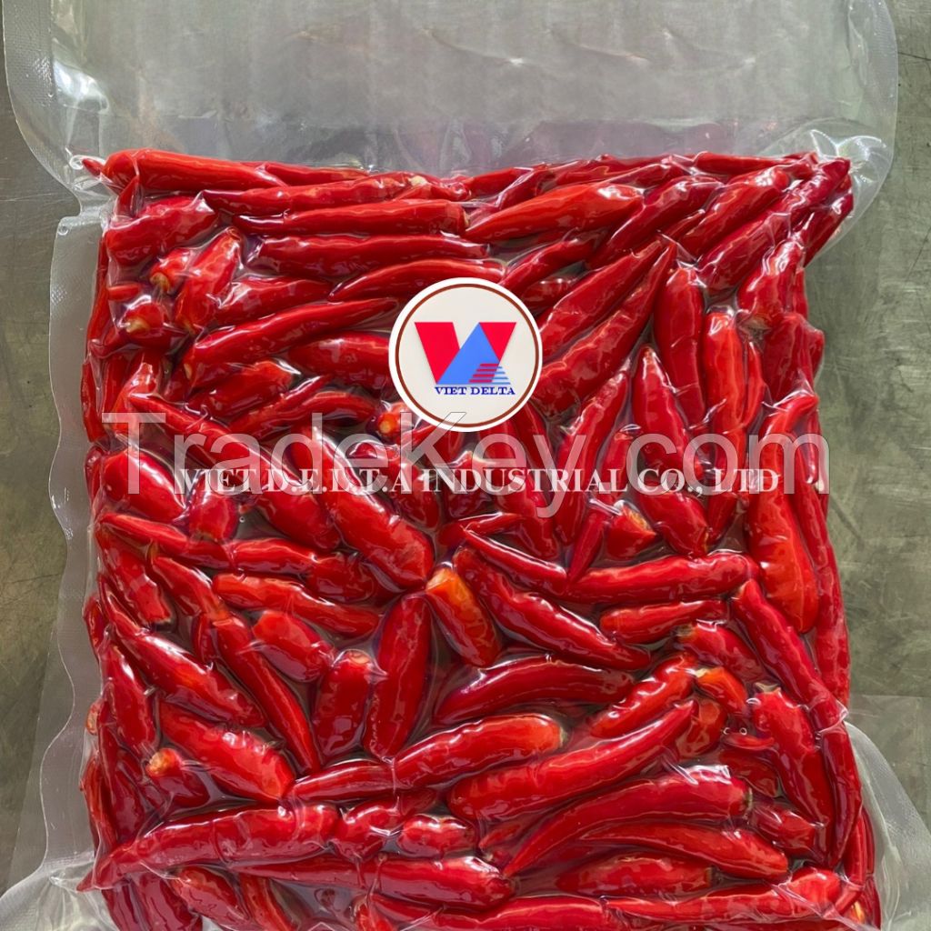 FINEST DRIED CHILI / BOLD AND FRAGRANT / MADE IN VIETNAM