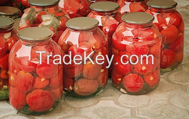 VIETNAMESE FRESH CANNED CHERRY TOMATOES IN NUTRIENT-RICH TOMATO JUICE - CANNED FOR COOKING