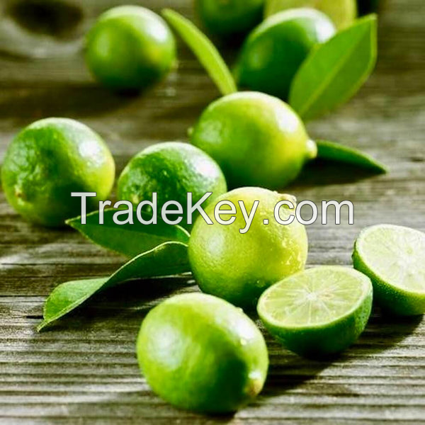 PREMIUM SEEDLESS LIME / BURSTING WITH FLAVOR, PERFECT FOR DRINKS AND DISHES / MADE IN VIETNAM