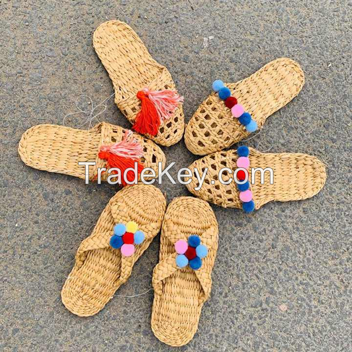 ARTISAN SEAGRASS SLIPPERS / ELEGANTLY HANDMADE FOR DAILY WEAR / MADE IN VIETNAM