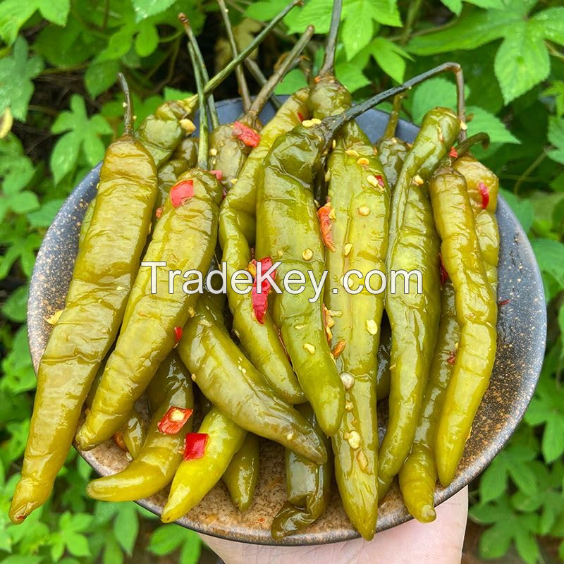 NATURAL PICKLED GREEN PEPPER / A VIBRANT ADDITION TO ANY MEAL / MADE IN VIETNAM