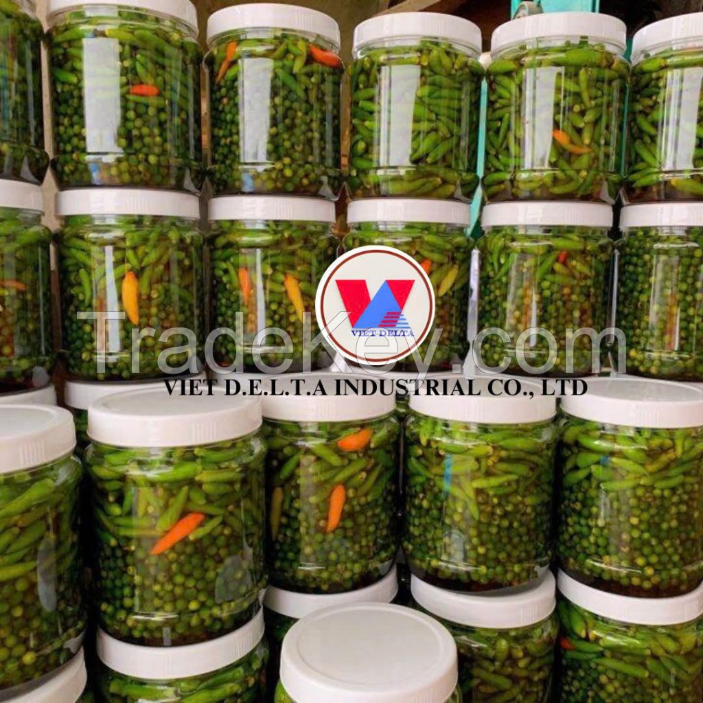 PREMIUM GREEN PEPPERCORNS IN BRINE / FRESH & ZESTY / MADE IN VIETNAM