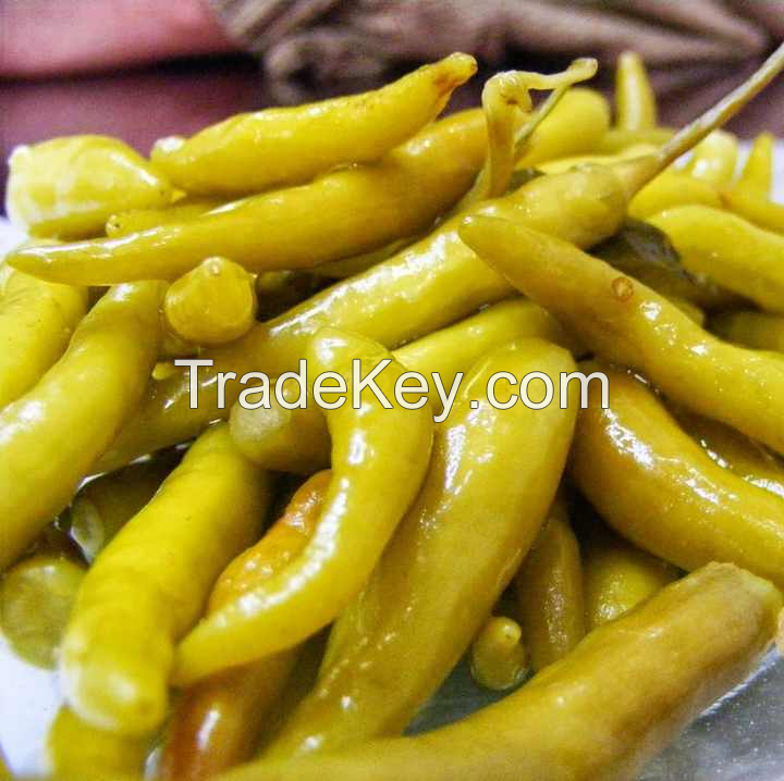 NATURAL PICKLED GREEN PEPPER / A VIBRANT ADDITION TO ANY MEAL / MADE IN VIETNAM