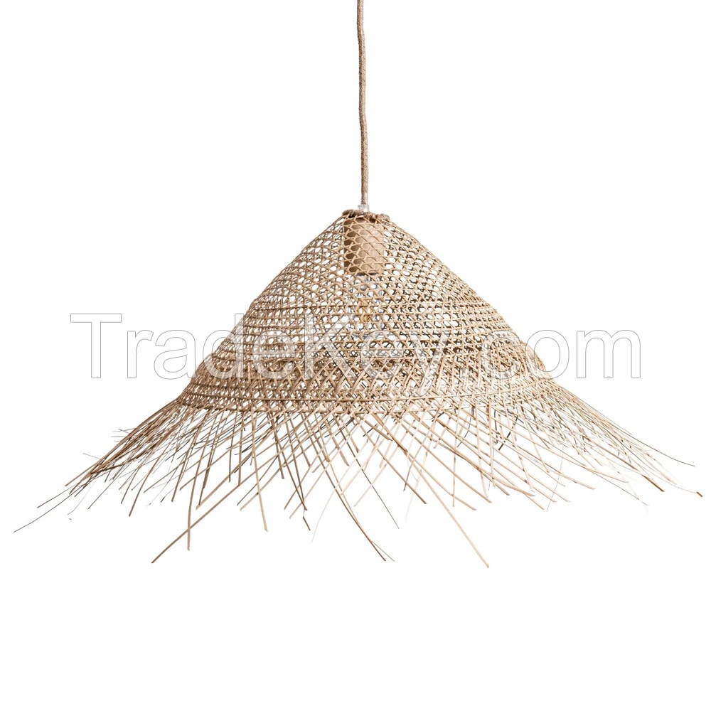 ELEGANTLY CRAFTED BAMBOO LAMP FOR COZY LIGHTING / HANDMADE DESIGN / ECO-FRIENDLY MATERIALS / MADE IN VIETNAM