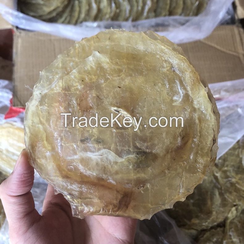HIGH-QUALITY SUN-DRIED BEEF FISH / CLEAN AND SIMPLE / PERFECT FOR SNACKS / MADE IN VIETNAM