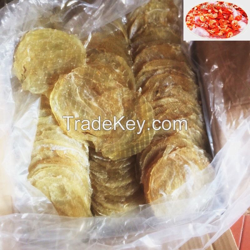 HIGH-QUALITY SUN-DRIED BEEF FISH / CLEAN AND SIMPLE / PERFECT FOR SNACKS / MADE IN VIETNAM
