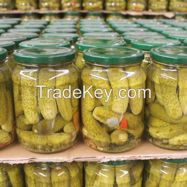 FLAVORFUL AND CRISP PICKLED CUCUMBERS & TOMATOES / BUDGET-FRIENDLY / MADE IN VIETNAM